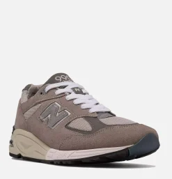 Baskets 990 V2 SGrey