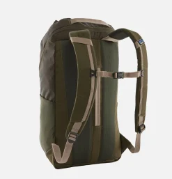 Black Hole 25l Pineneedlegreen
