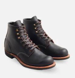 3345 - Blacksmith Black