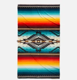 Oversized Jacquard Towel Salti